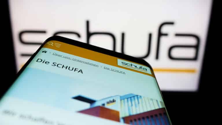 SCHUFA-Score verbessern: 12 legale Maßnahmen, die wirklich wirken